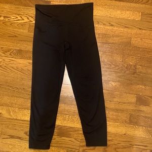 SPANX Booty Boost 7/8 Leggings